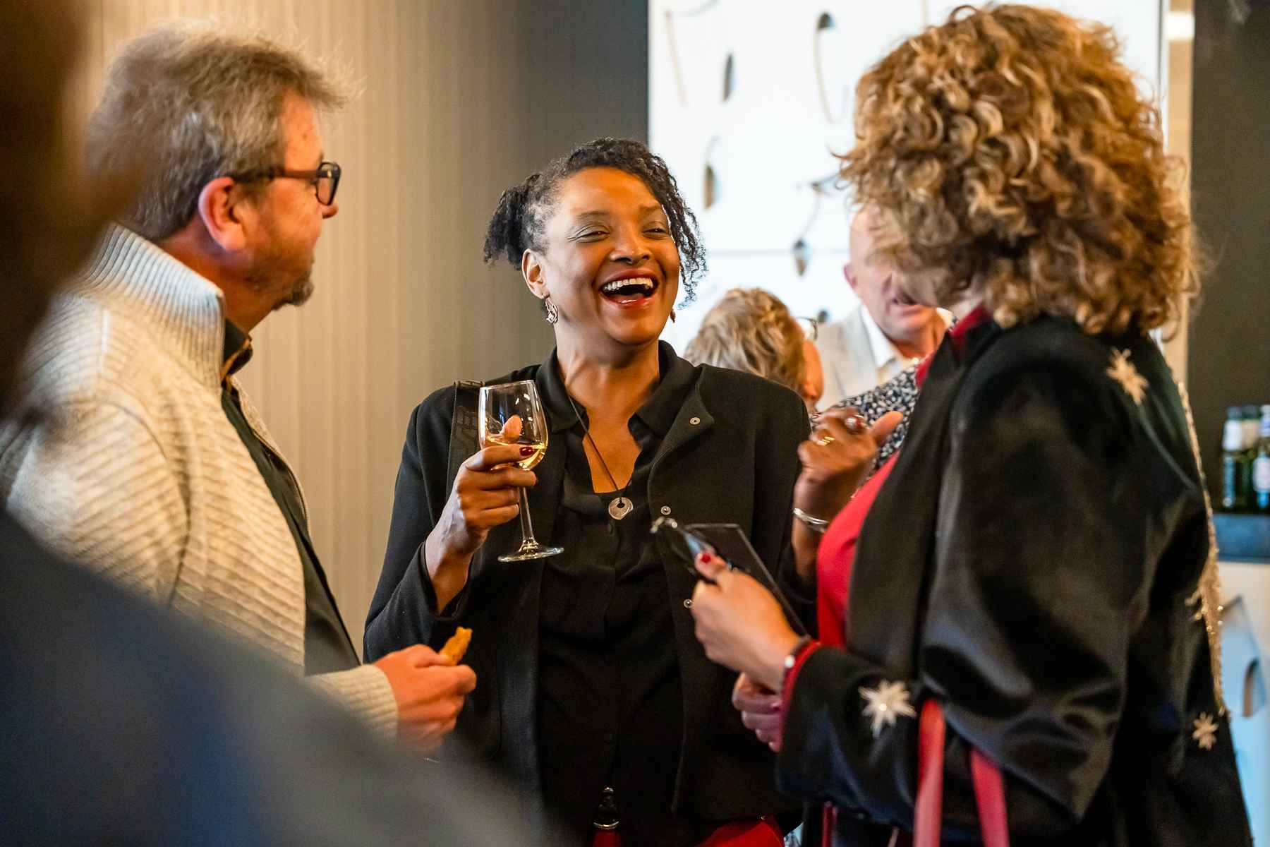 Foto boeklancering BUSINESS SUCCES met een smile www.company-optimizer.nl 120 Foto boeklancering BUSINESS SUCCES met een smile www.company-optimizer.nl 120