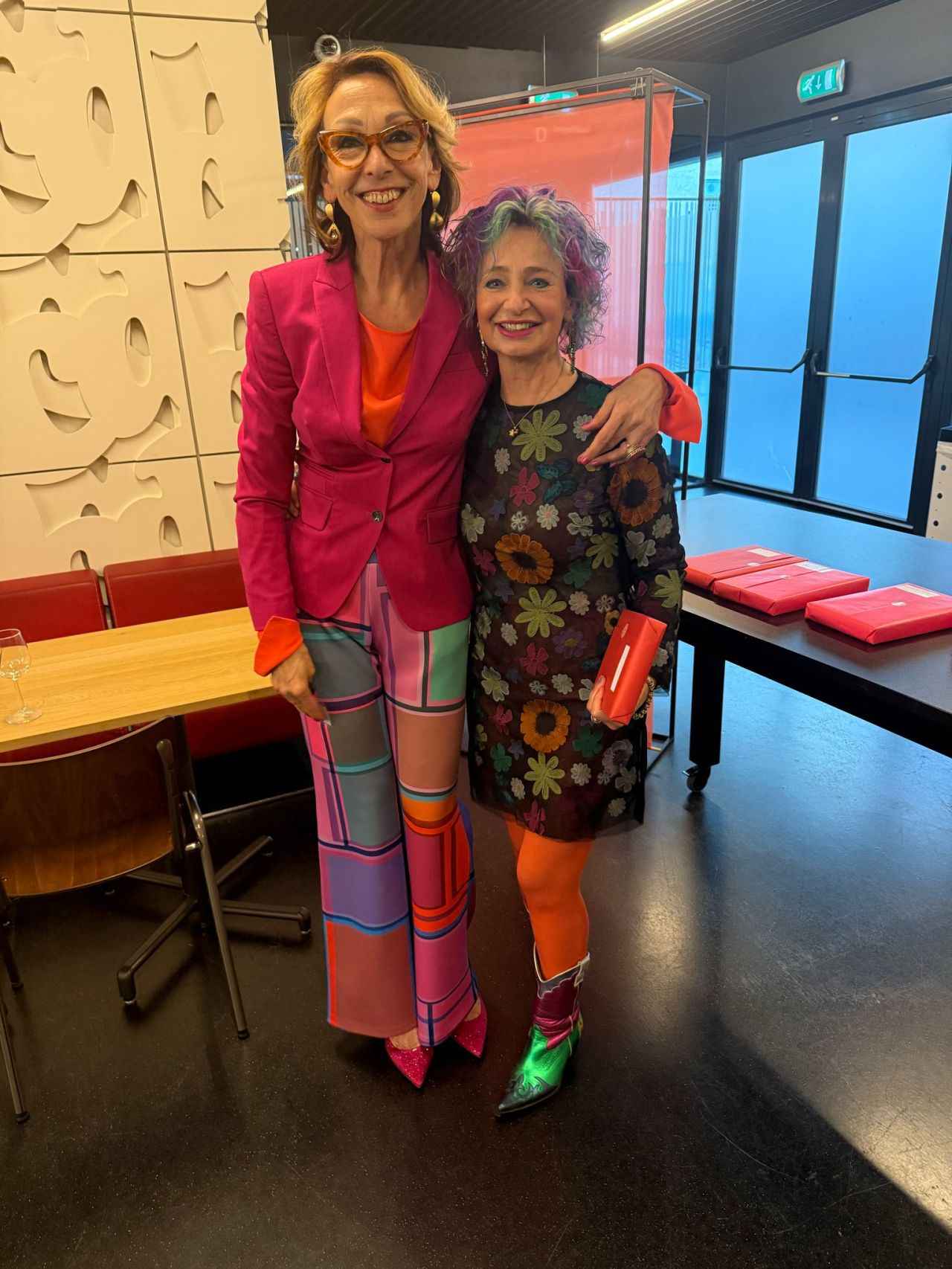 Foto boeklancering BUSINESS SUCCES met een smile www.company-optimizer.nl 125 Foto boeklancering BUSINESS SUCCES met een smile www.company-optimizer.nl 125