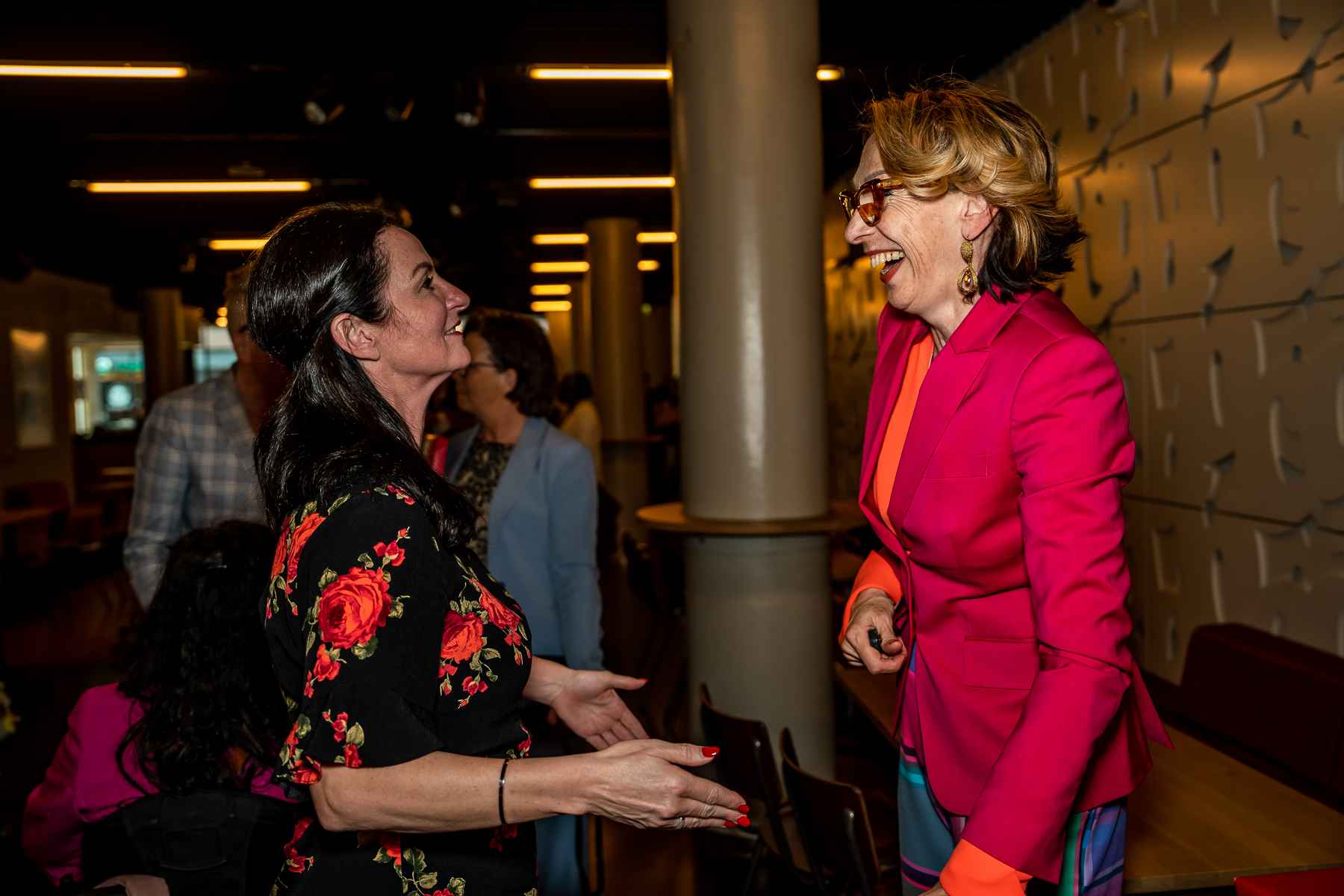 Foto boeklancering BUSINESS SUCCES met een smile www.company-optimizer.nl 126 Foto boeklancering BUSINESS SUCCES met een smile www.company-optimizer.nl 126