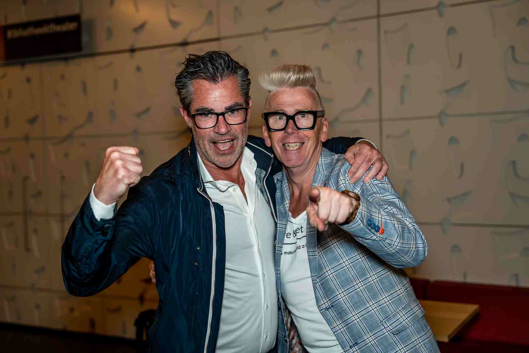 Foto boeklancering BUSINESS SUCCES met een smile www.company-optimizer.nl 151 v2 Foto boeklancering BUSINESS SUCCES met een smile www.company-optimizer.nl 151 v2