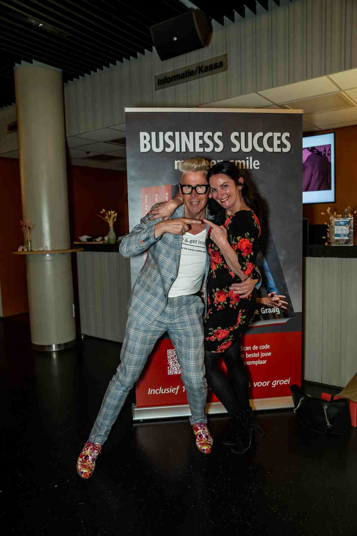 Foto boeklancering BUSINESS SUCCES met een smile www.company-optimizer.nl 156 v2 Foto boeklancering BUSINESS SUCCES met een smile www.company-optimizer.nl 156 v2