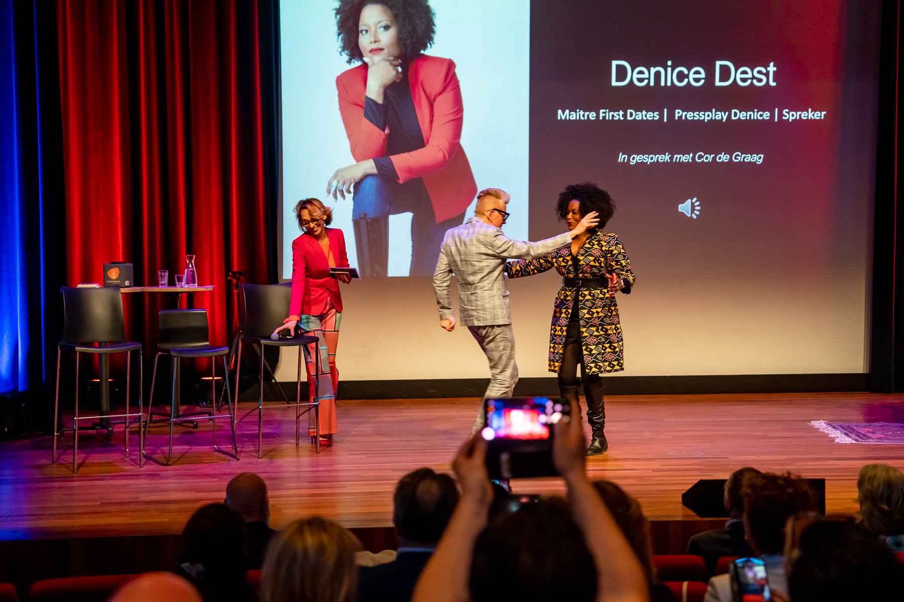 Foto boeklancering BUSINESS SUCCES met een smile www.company-optimizer.nl 65 Foto boeklancering BUSINESS SUCCES met een smile www.company-optimizer.nl 65