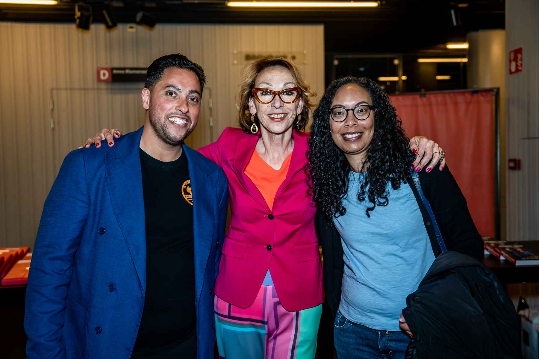 Foto boeklancering BUSINESS SUCCES met een smile www.company-optimizer.nl 95 Foto boeklancering BUSINESS SUCCES met een smile www.company-optimizer.nl 95